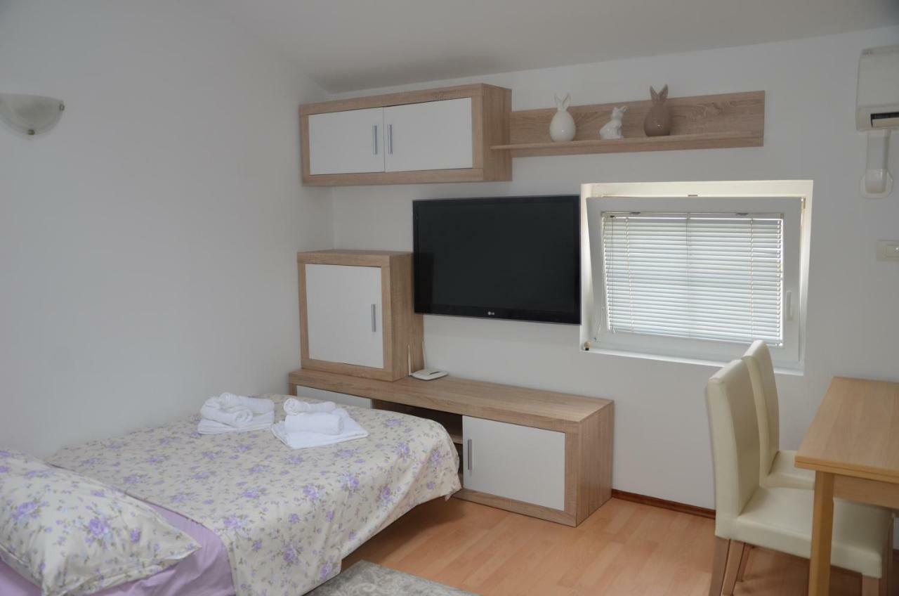 Apartments Park Пиран Екстериор снимка